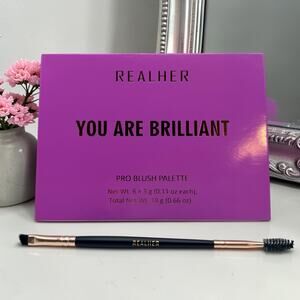 Realher Pro Blush Palette with Eyebrow Brush Bundle